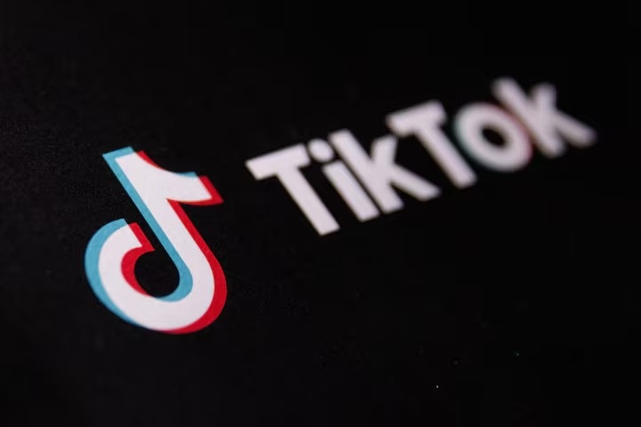 TikTok最新的“非常端庄，非常谨慎”趋势是什么?