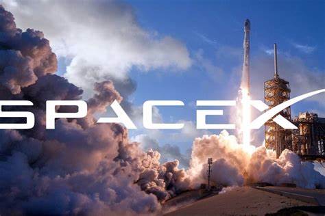 SpaceX就出售内部股票进行初步讨论 估值2550亿美元，SpaceX估值2550亿美元，内部股票出售初步讨论